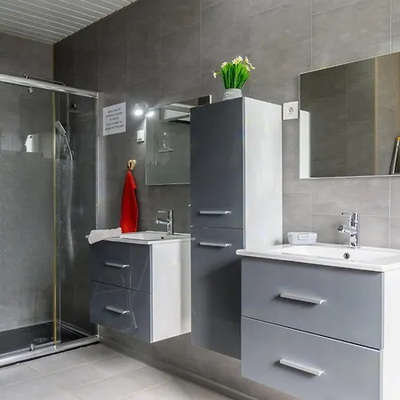 Les 3 Cerfs - 3 Etoiles בית נופש